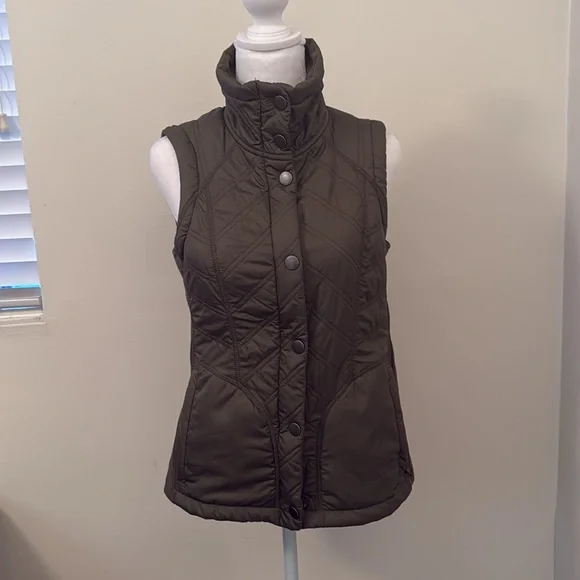 prAna Diva Vest - Women's Medium - Olive Green / Tan - Shearling (NWT) - Picture 6 of 10
